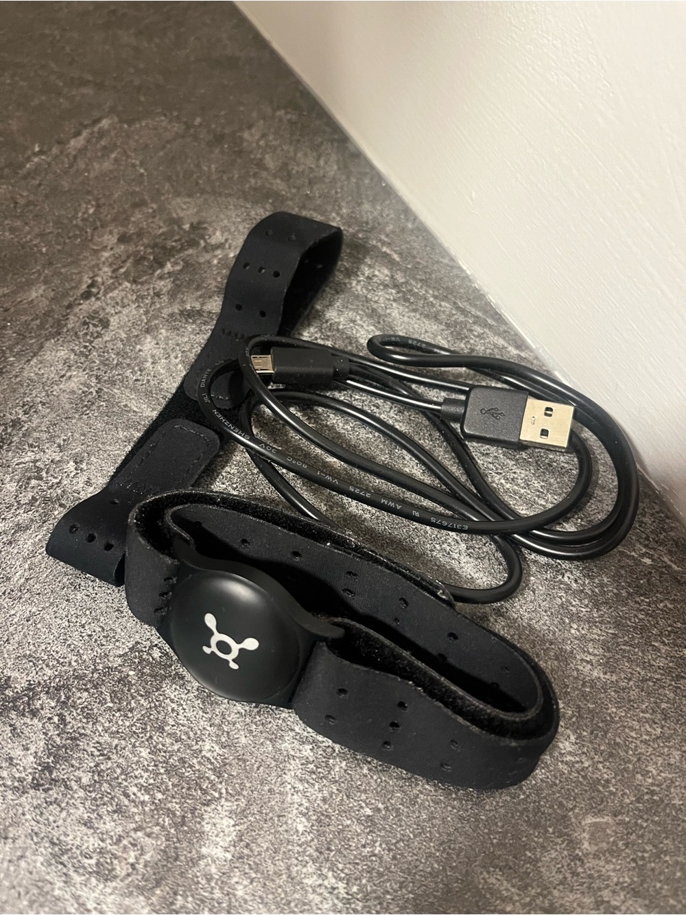 Orangetheory Black Heart Rate Monitor Strap with USB Cable